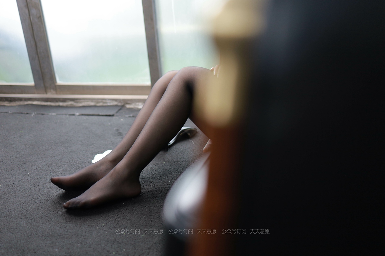 图片[85]-[IESS异思趣向] 耽丝 210614 秋秋的黑丝开衩长裙 [90P] – 速更版-美库