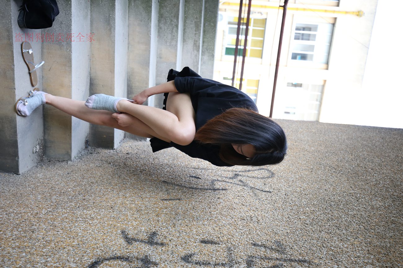 图片[37]-大西瓜爱牙膏-早期作品-S004 棉袜+裸足 [308P] – 速更版-美库