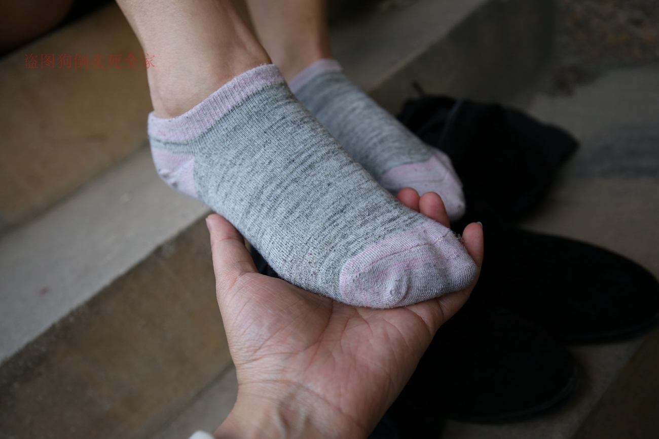 图片[46]-大西瓜爱牙膏-早期作品-S004 棉袜+裸足 [308P] – 速更版-美库