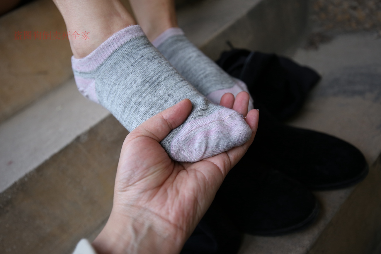 图片[47]-大西瓜爱牙膏-早期作品-S004 棉袜+裸足 [308P] – 速更版-美库