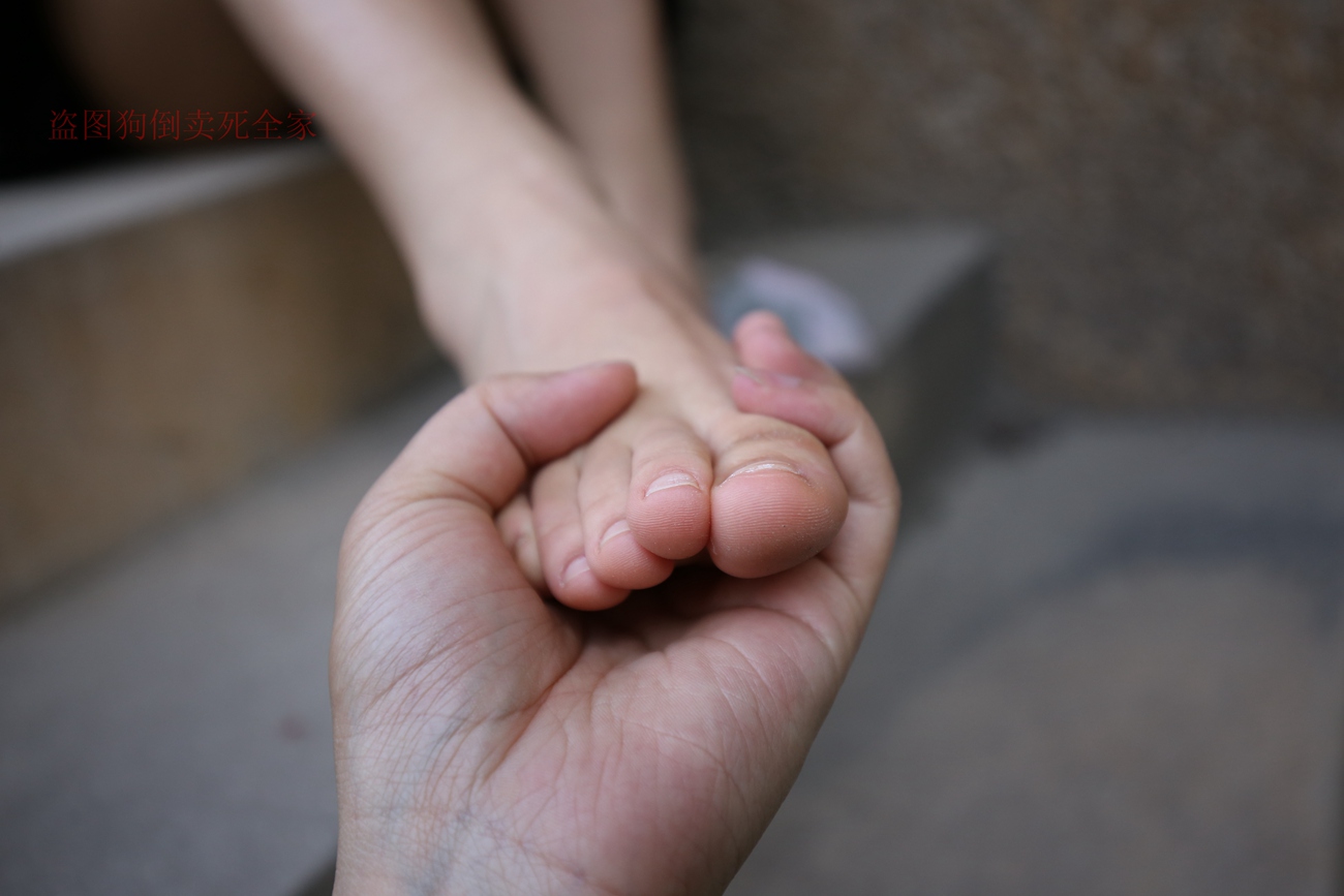 图片[138]-大西瓜爱牙膏-早期作品-S004 棉袜+裸足 [308P] – 速更版-美库