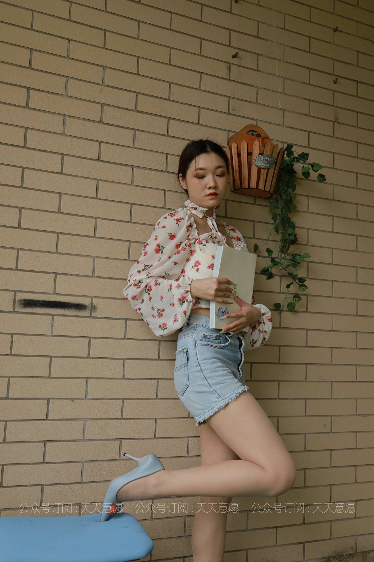 图片[37]-[IESS异思趣向] 耽丝 210708 可可的碎花长袖衫  [81P] – 速更版-美库