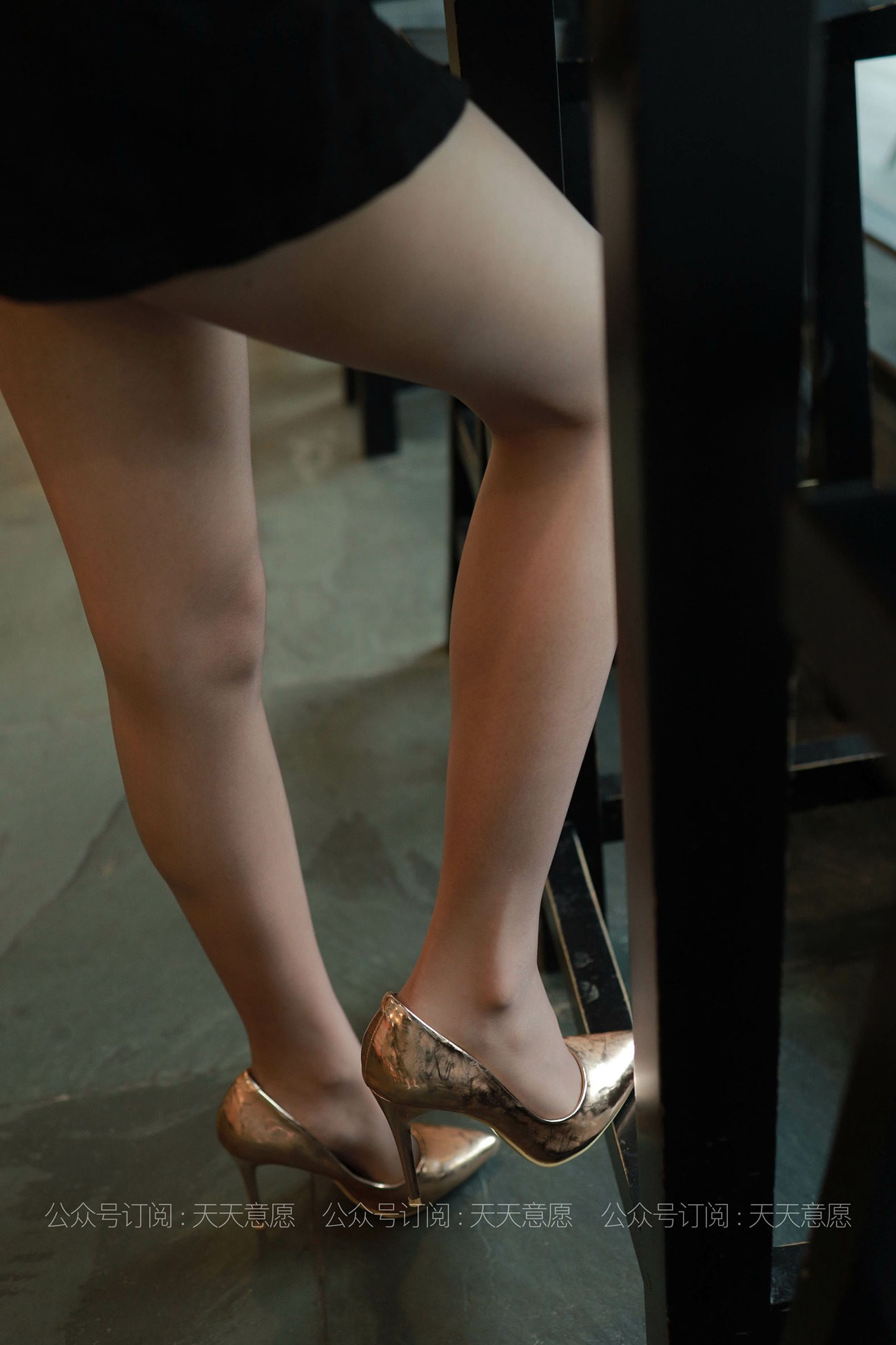 图片[30]-[IESS异思趣向] 耽丝 210709 婉苹职业装户外办公  [77P] – 速更版-美库