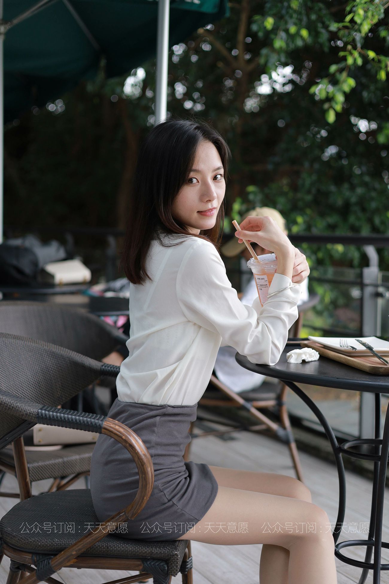 图片[11]-[IESS异思趣向] 耽丝 210714 小六白衣肉丝的优雅  [90P] – 速更版-美库