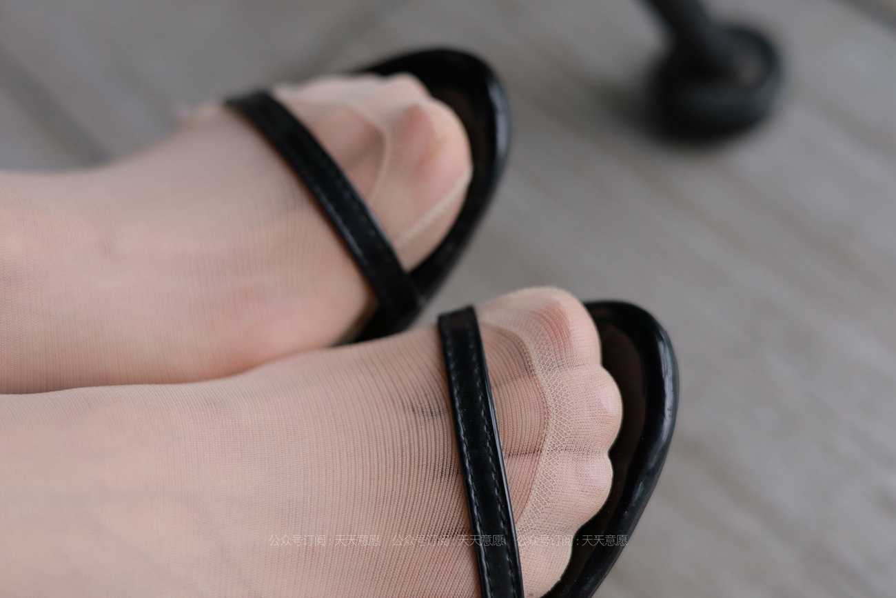 图片[29]-[IESS异思趣向] 耽丝 210714 小六白衣肉丝的优雅  [90P] – 速更版-美库