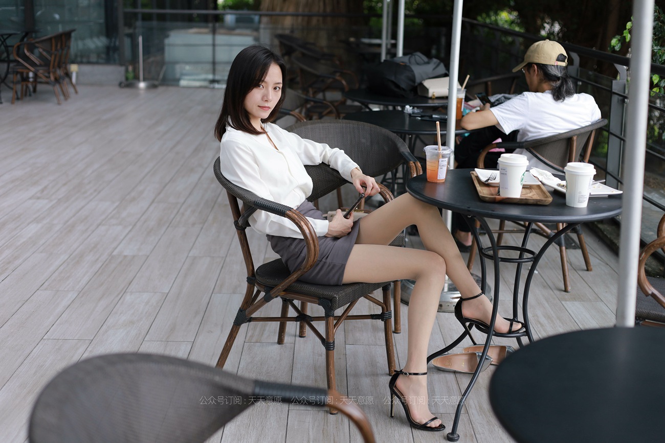 图片[31]-[IESS异思趣向] 耽丝 210714 小六白衣肉丝的优雅  [90P] – 速更版-美库