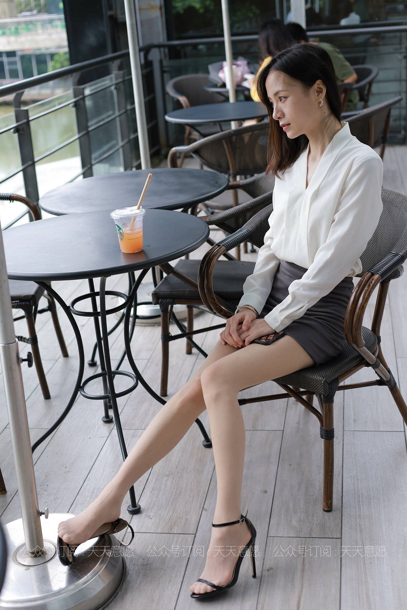 图片[56]-[IESS异思趣向] 耽丝 210714 小六白衣肉丝的优雅  [90P] – 速更版-美库