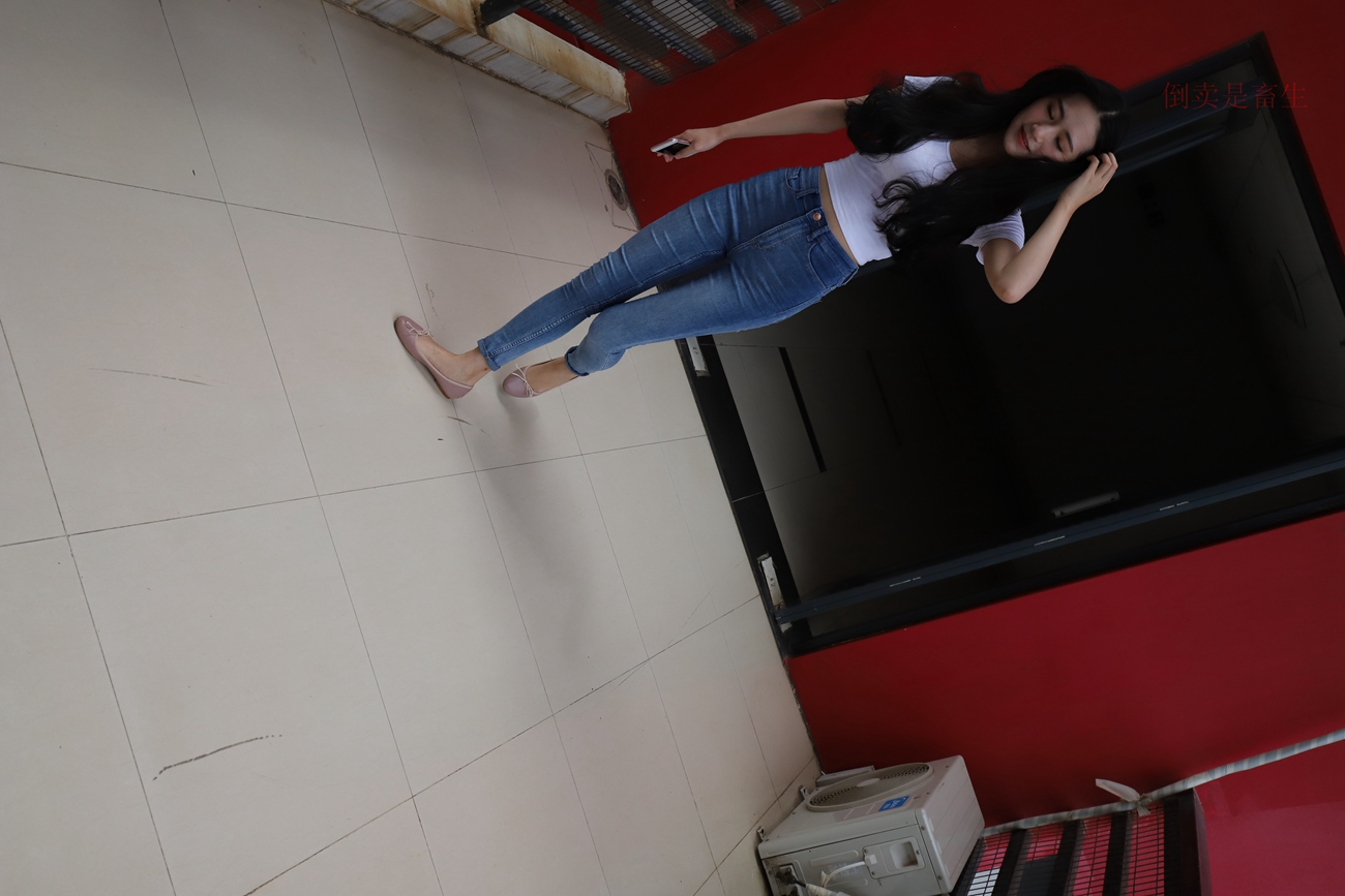 图片[25]-大西瓜爱牙膏-早期作品-S005 裸足 [134P] – 速更版-美库