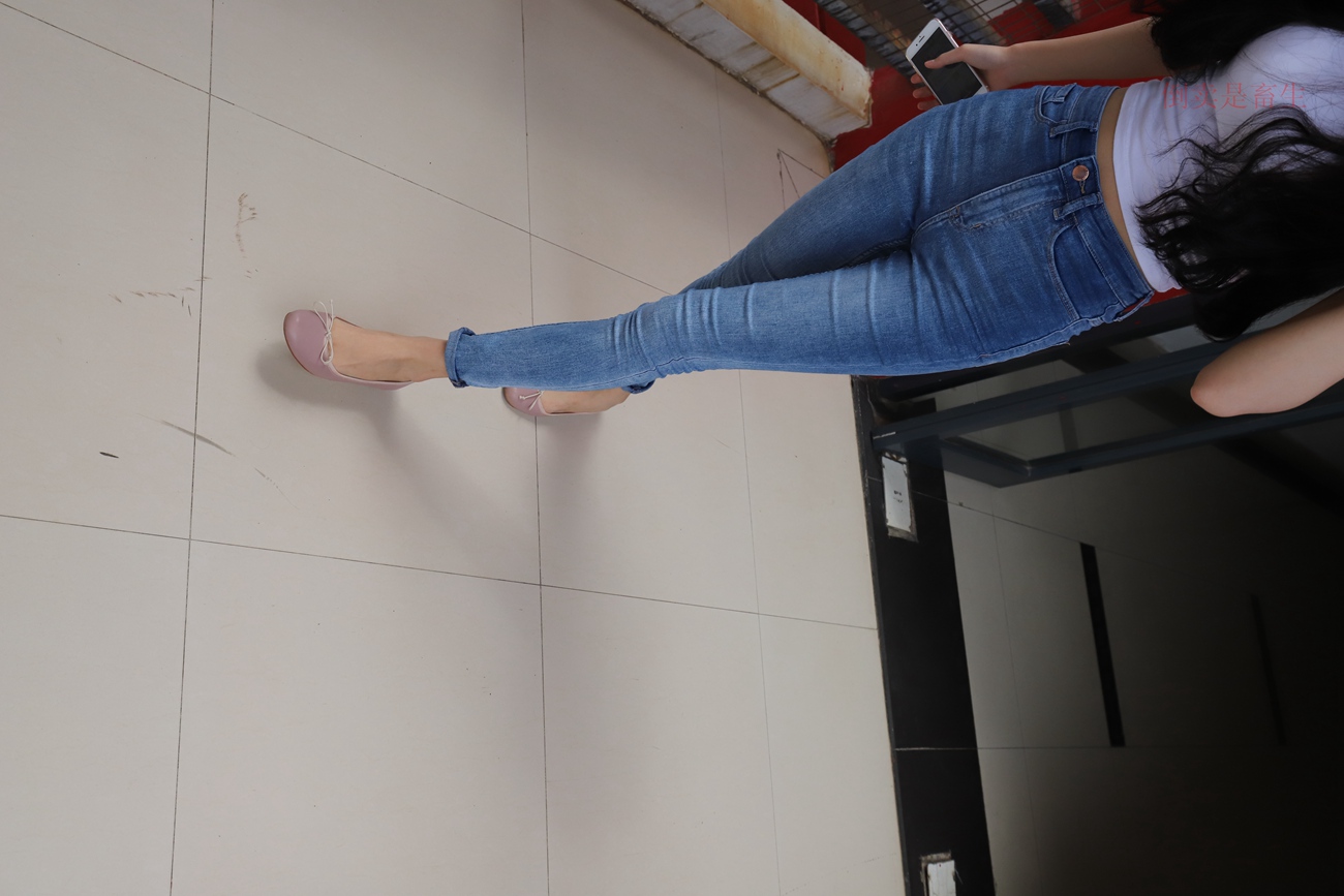 图片[35]-大西瓜爱牙膏-早期作品-S005 裸足 [134P] – 速更版-美库