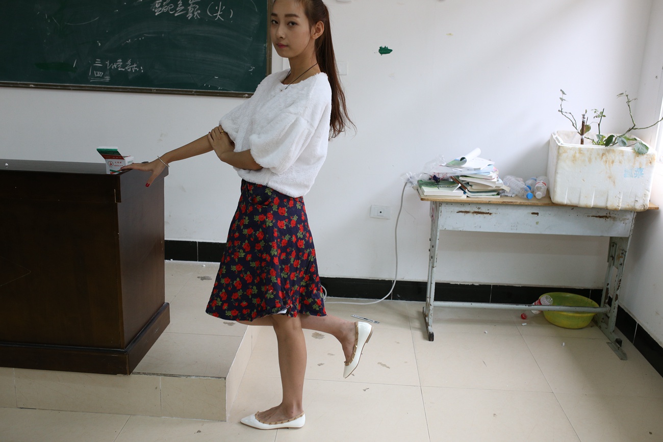 图片[83]-大西瓜爱牙膏-早期作品-S006 白船袜月 [133P] – 速更版-美库