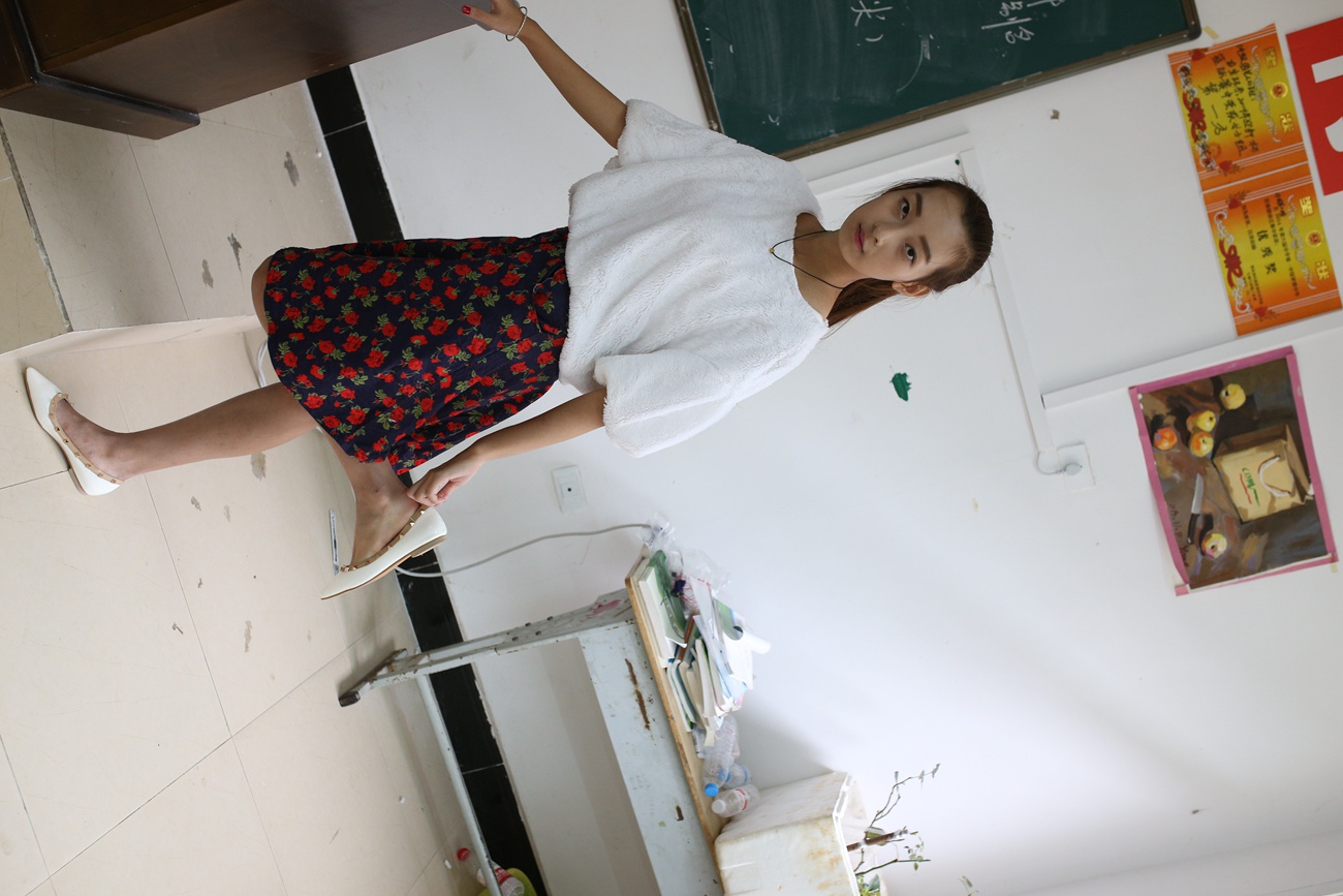 图片[84]-大西瓜爱牙膏-早期作品-S006 白船袜月 [133P] – 速更版-美库