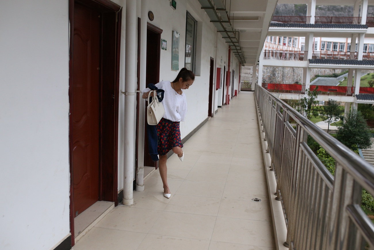 图片[108]-大西瓜爱牙膏-早期作品-S006 白船袜月 [133P] – 速更版-美库