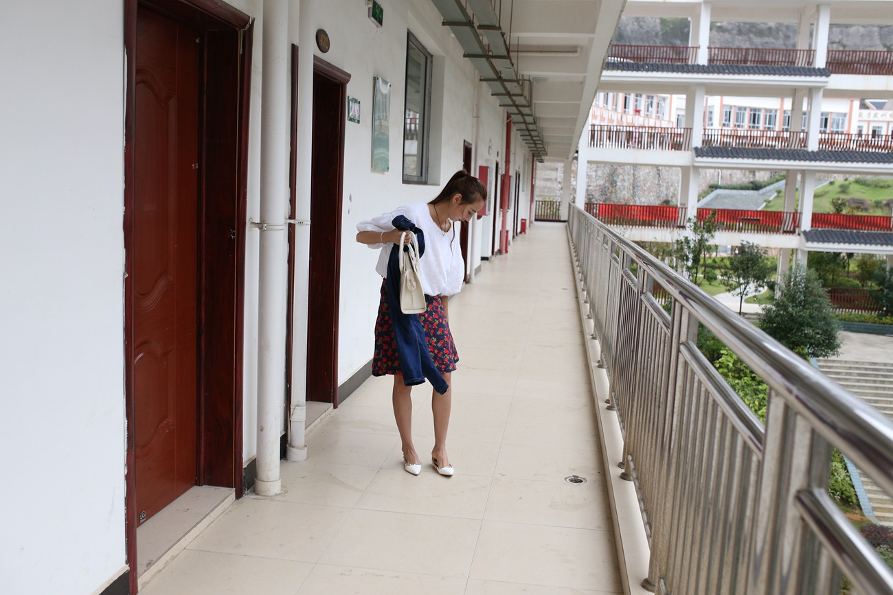 图片[110]-大西瓜爱牙膏-早期作品-S006 白船袜月 [133P] – 速更版-美库