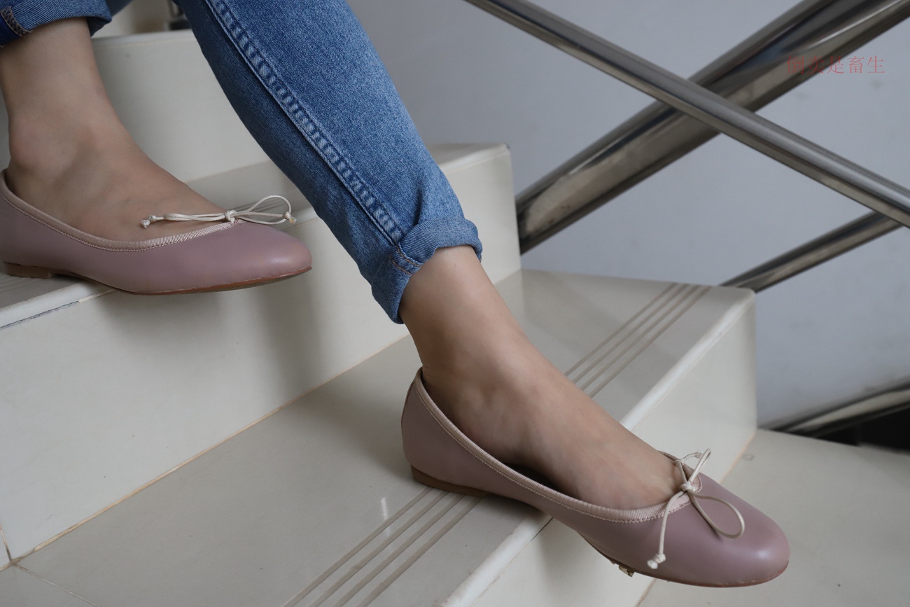 图片[118]-大西瓜爱牙膏-早期作品-S005 裸足 [134P] – 速更版-美库