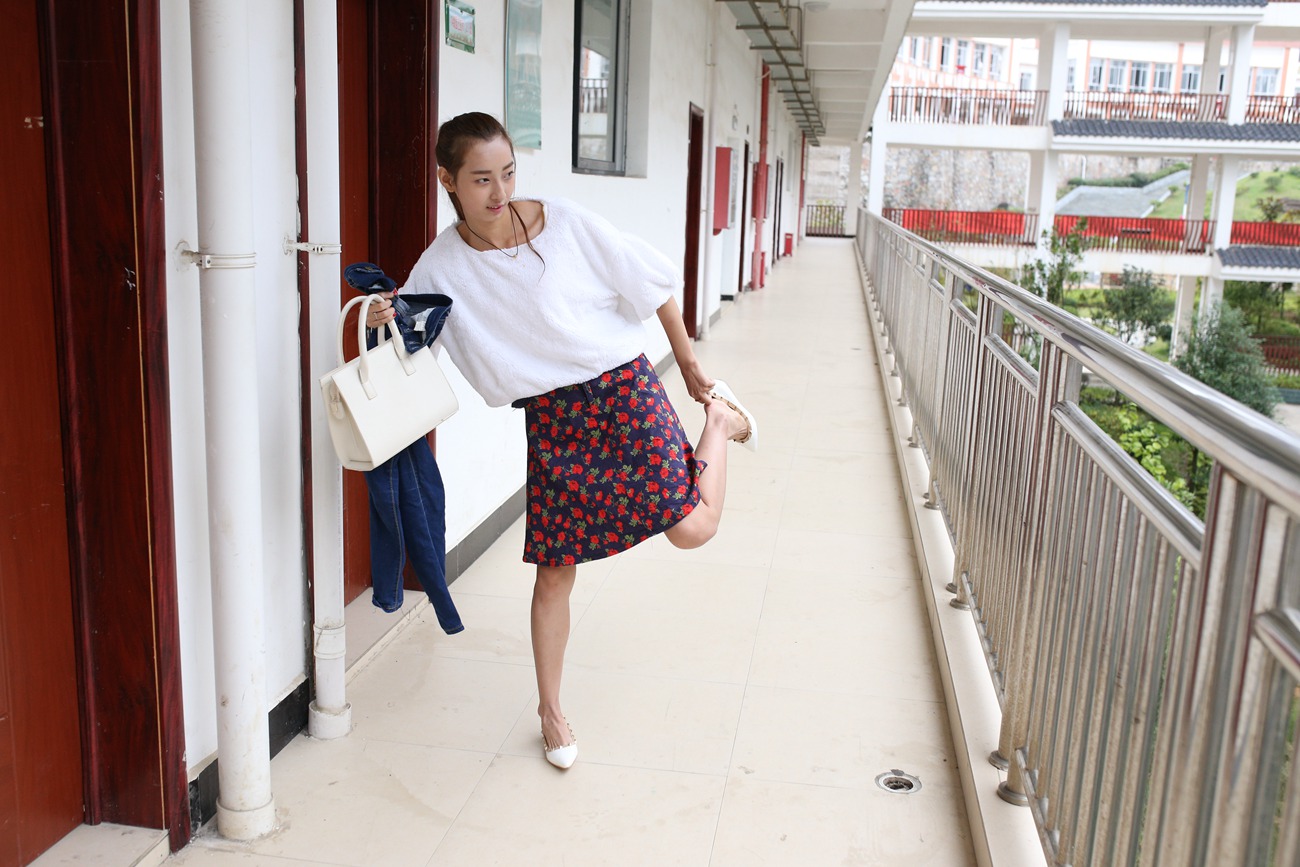 图片[113]-大西瓜爱牙膏-早期作品-S006 白船袜月 [133P] – 速更版-美库