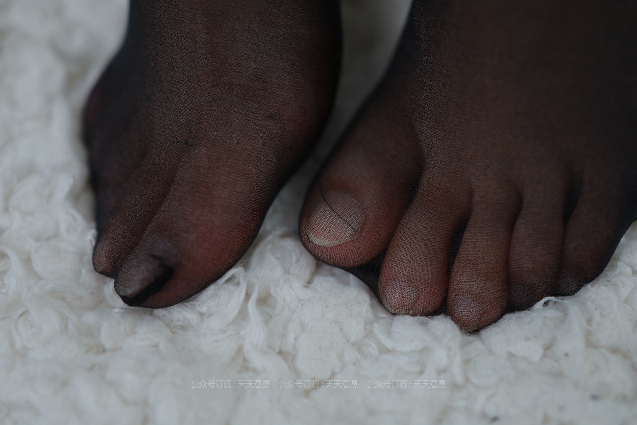 图片[22]-[IESS异思趣向] 耽丝 210718 婉苹的黑丝夏季职业装  [90P] – 速更版-美库