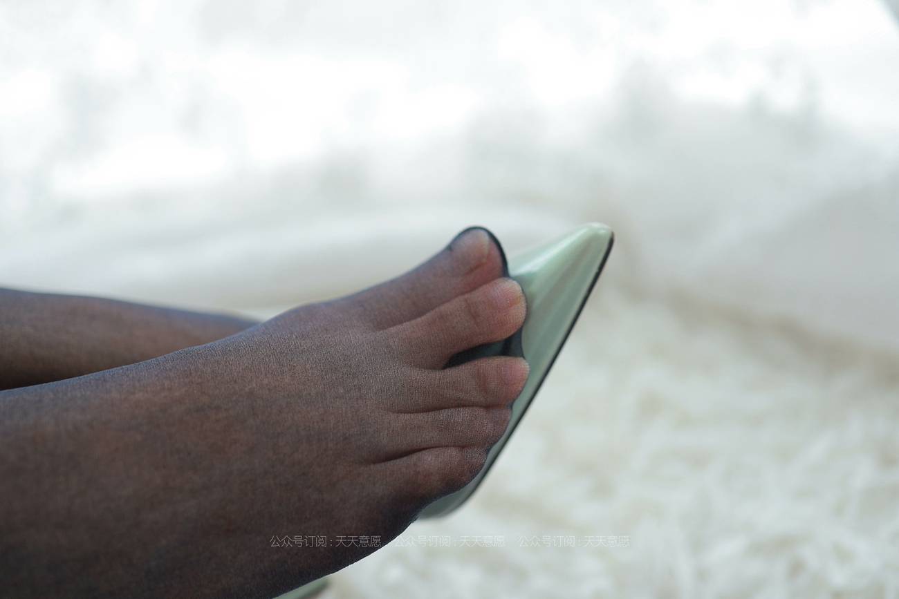 图片[28]-[IESS异思趣向] 耽丝 210718 婉苹的黑丝夏季职业装  [90P] – 速更版-美库