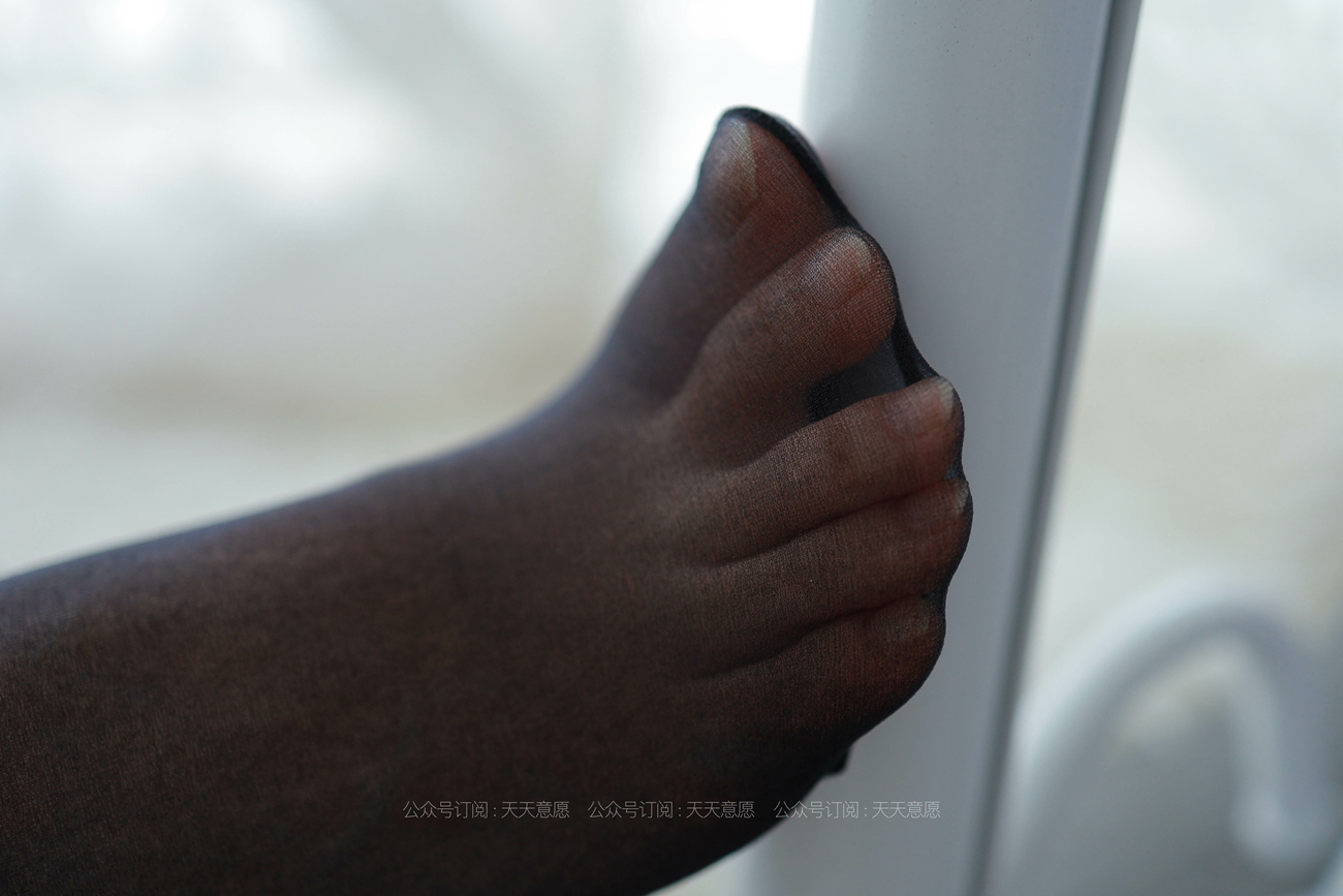 图片[29]-[IESS异思趣向] 耽丝 210718 婉苹的黑丝夏季职业装  [90P] – 速更版-美库