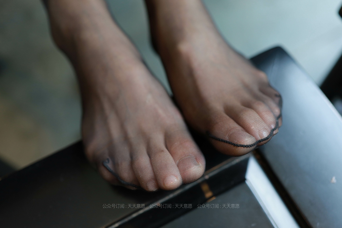 图片[88]-[IESS异思趣向] 耽丝 210722 小六的黑色皮短裙 [88P] – 速更版-美库