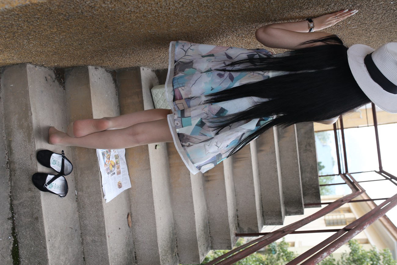 图片[32]-大西瓜爱牙膏-早期作品-S009 红嘴唇少妇 [337P] – 速更版-美库