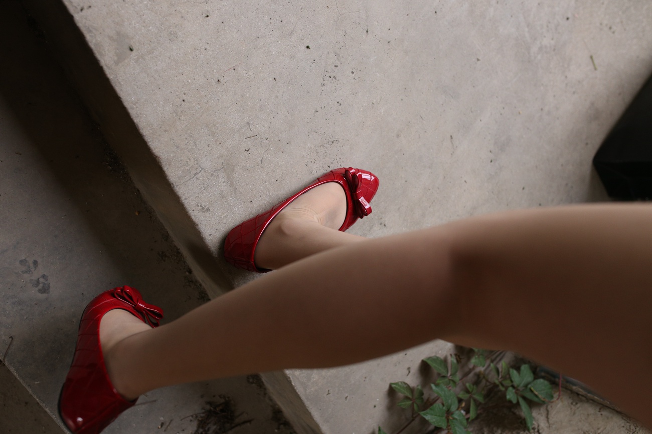 图片[65]-大西瓜爱牙膏-早期作品-S009 红嘴唇少妇 [337P] – 速更版-美库