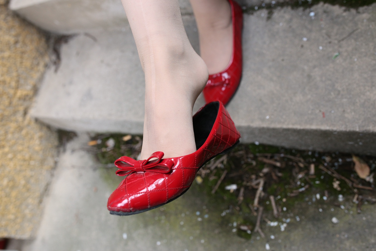 图片[85]-大西瓜爱牙膏-早期作品-S009 红嘴唇少妇 [337P] – 速更版-美库