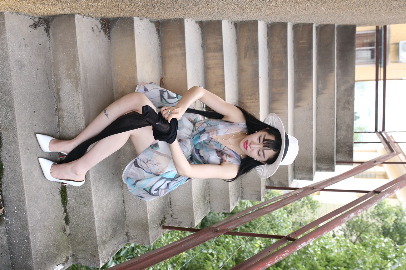 图片[110]-大西瓜爱牙膏-早期作品-S009 红嘴唇少妇 [337P] – 速更版-美库