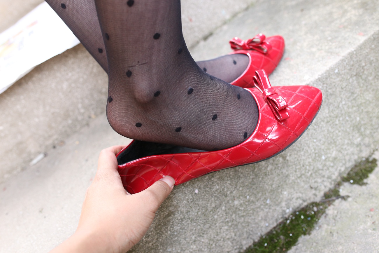 图片[141]-大西瓜爱牙膏-早期作品-S009 红嘴唇少妇 [337P] – 速更版-美库