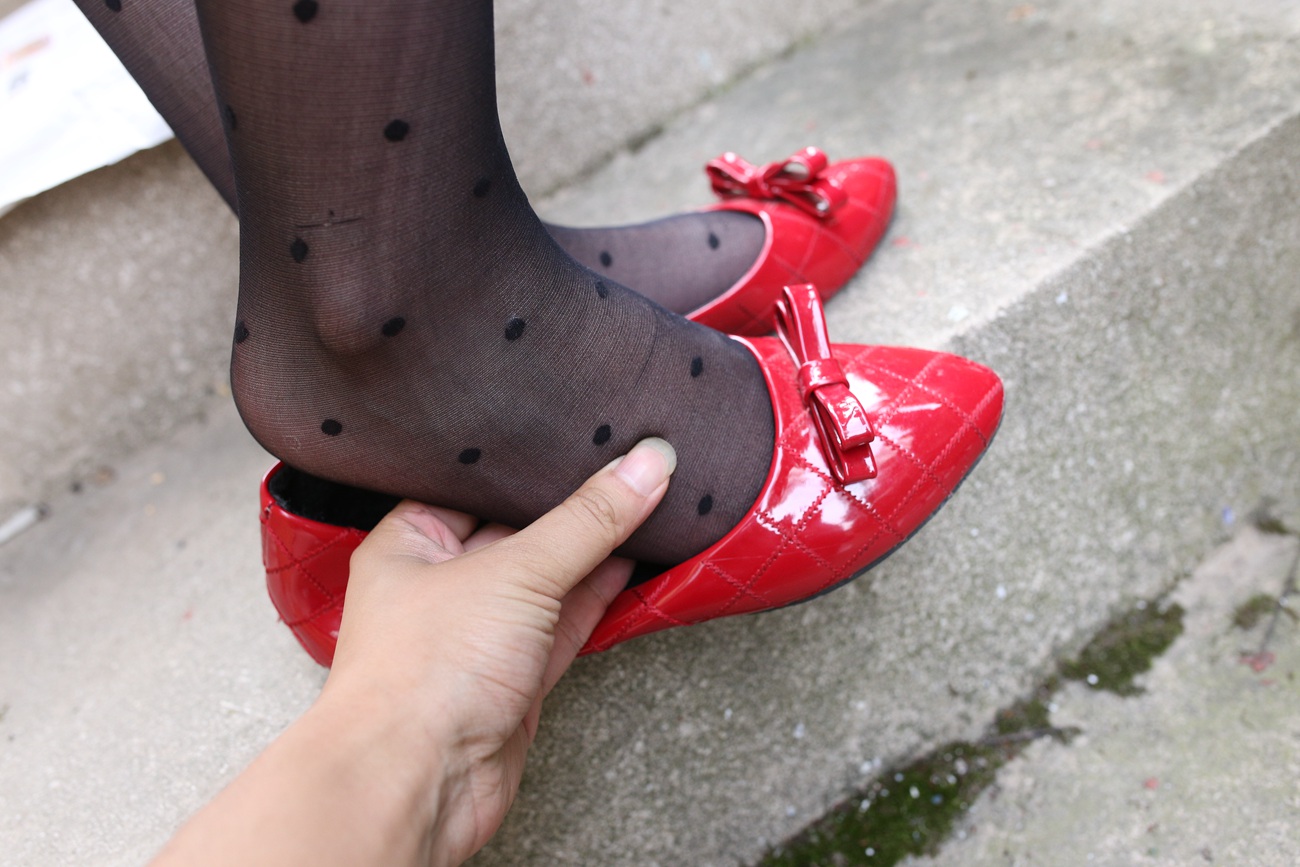 图片[142]-大西瓜爱牙膏-早期作品-S009 红嘴唇少妇 [337P] – 速更版-美库