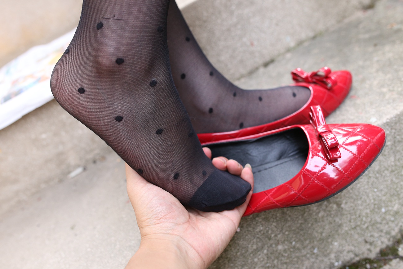 图片[147]-大西瓜爱牙膏-早期作品-S009 红嘴唇少妇 [337P] – 速更版-美库