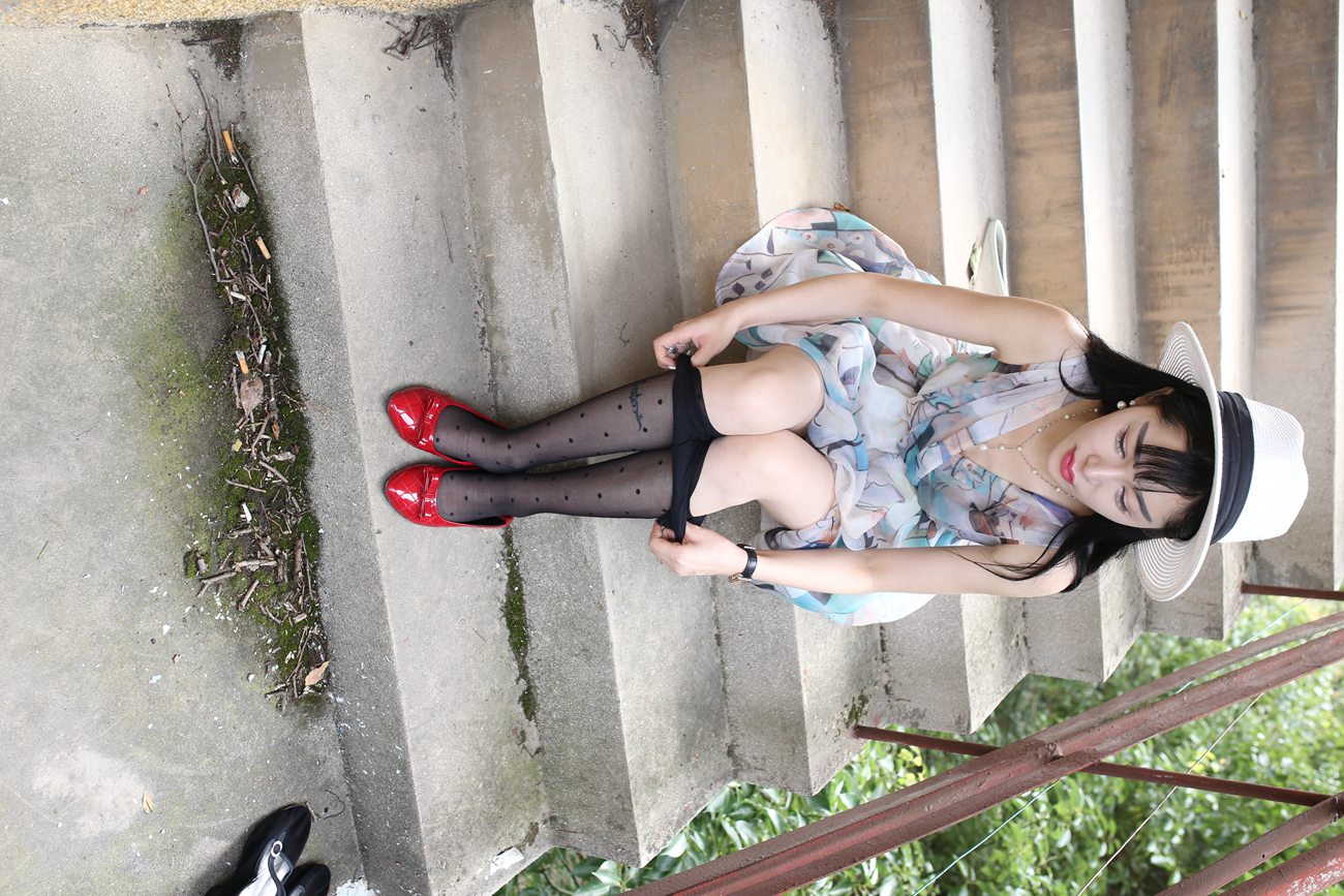 图片[165]-大西瓜爱牙膏-早期作品-S009 红嘴唇少妇 [337P] – 速更版-美库