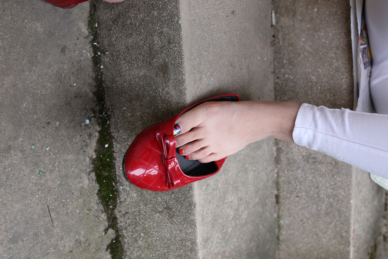 图片[193]-大西瓜爱牙膏-早期作品-S009 红嘴唇少妇 [337P] – 速更版-美库