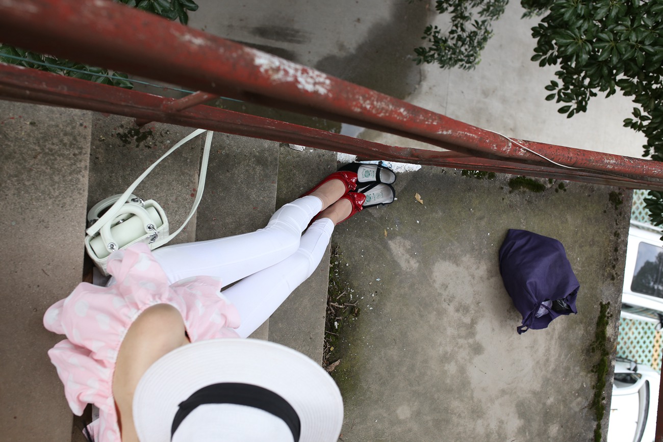 图片[236]-大西瓜爱牙膏-早期作品-S009 红嘴唇少妇 [337P] – 速更版-美库