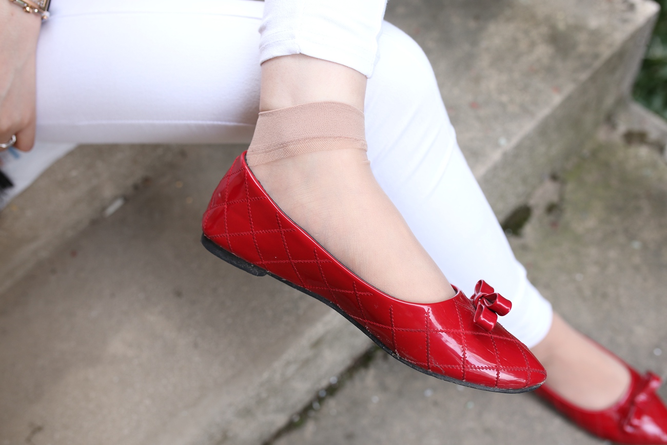 图片[240]-大西瓜爱牙膏-早期作品-S009 红嘴唇少妇 [337P] – 速更版-美库