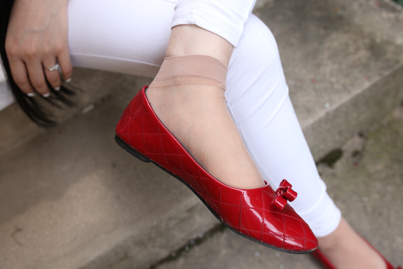 图片[241]-大西瓜爱牙膏-早期作品-S009 红嘴唇少妇 [337P] – 速更版-美库