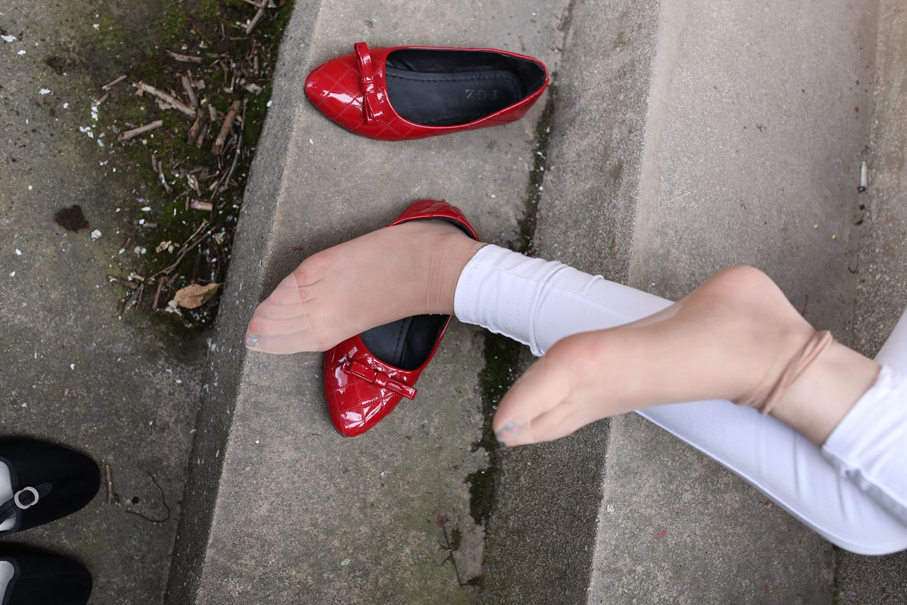 图片[264]-大西瓜爱牙膏-早期作品-S009 红嘴唇少妇 [337P] – 速更版-美库