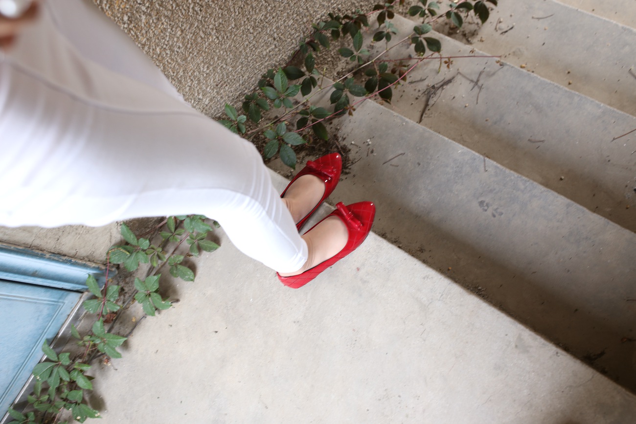 图片[271]-大西瓜爱牙膏-早期作品-S009 红嘴唇少妇 [337P] – 速更版-美库