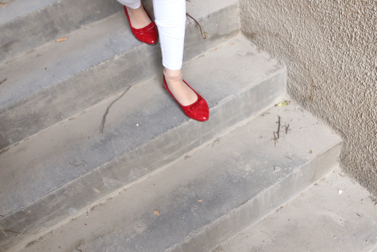 图片[279]-大西瓜爱牙膏-早期作品-S009 红嘴唇少妇 [337P] – 速更版-美库