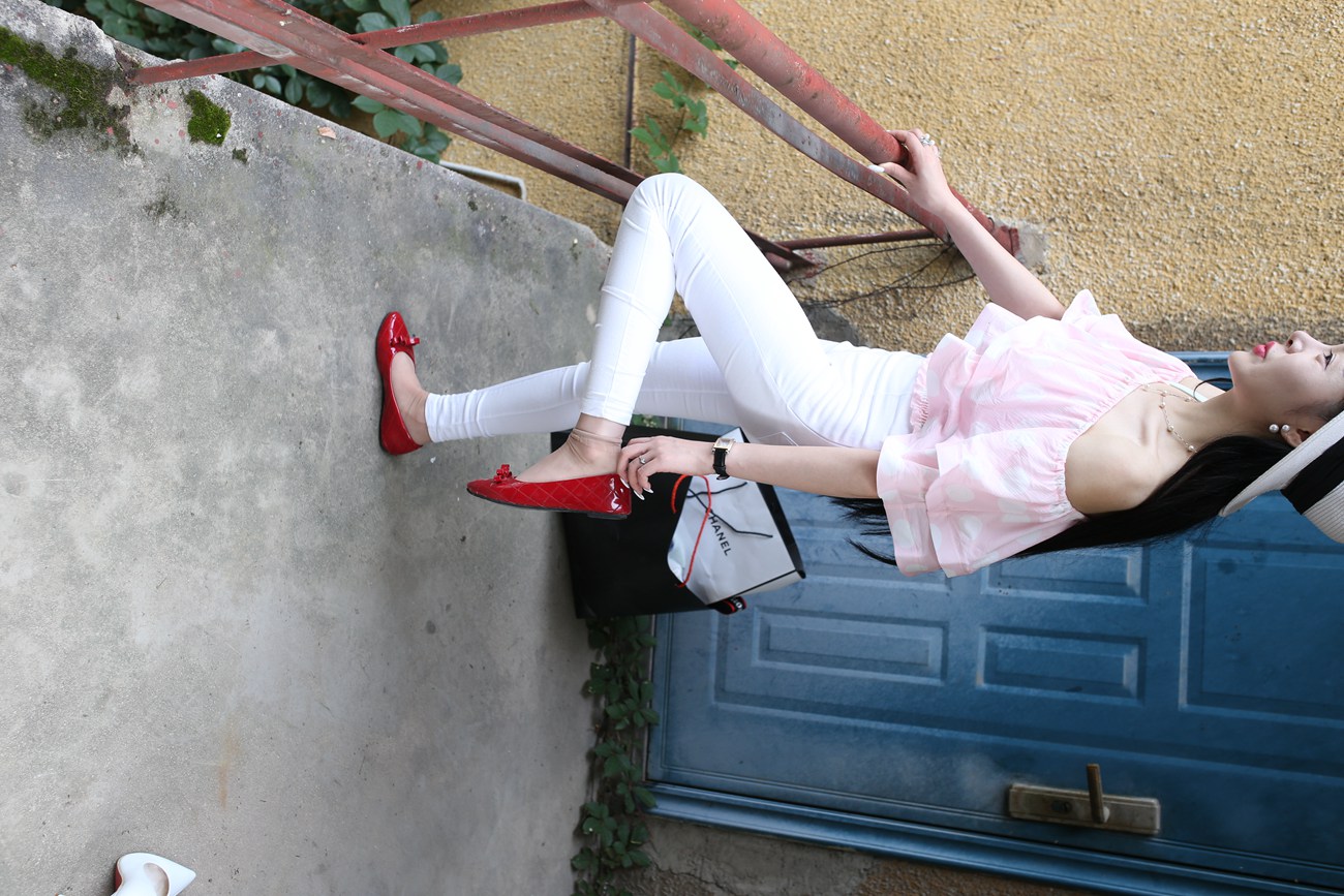 图片[305]-大西瓜爱牙膏-早期作品-S009 红嘴唇少妇 [337P] – 速更版-美库