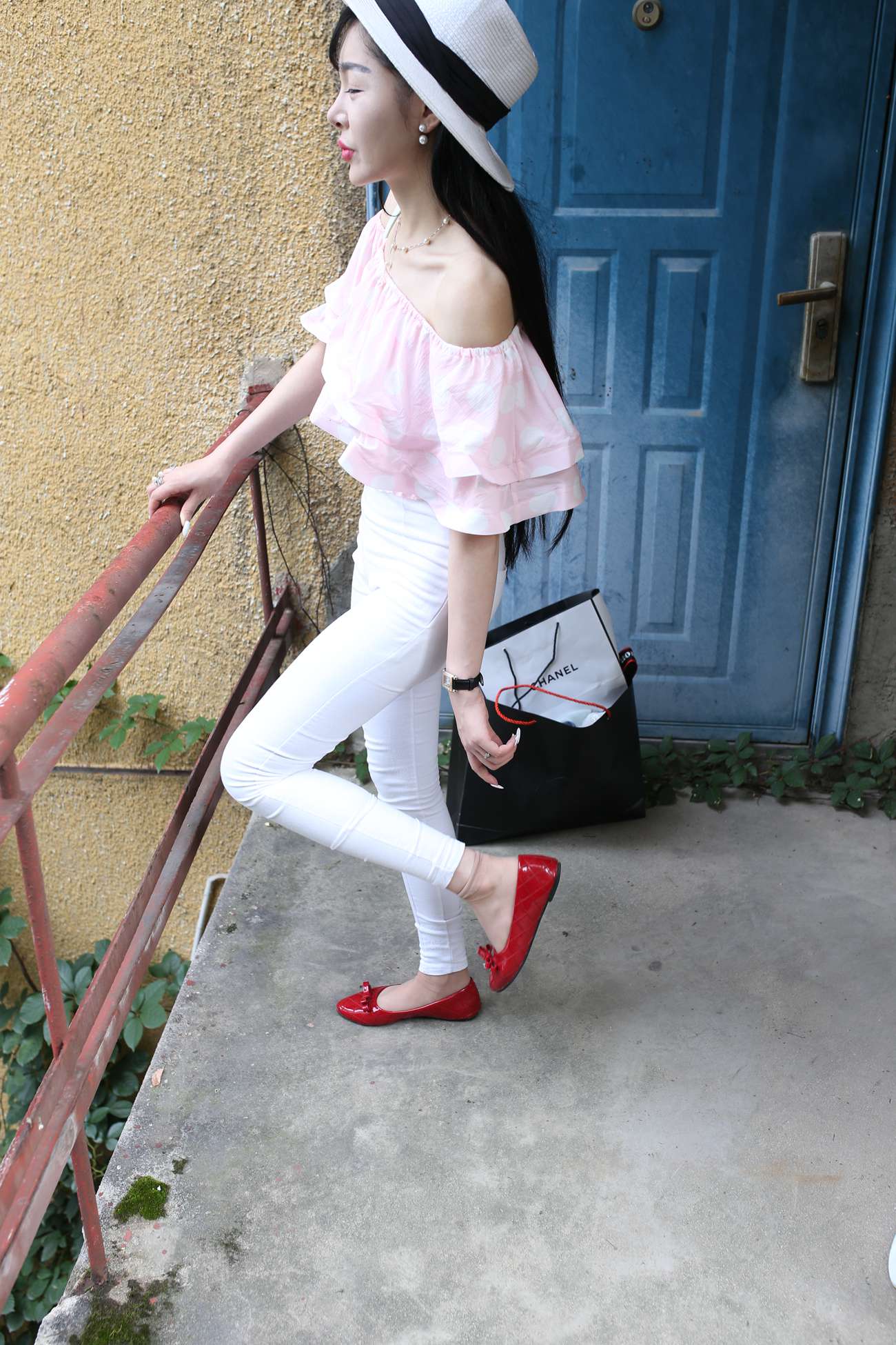 图片[308]-大西瓜爱牙膏-早期作品-S009 红嘴唇少妇 [337P] – 速更版-美库