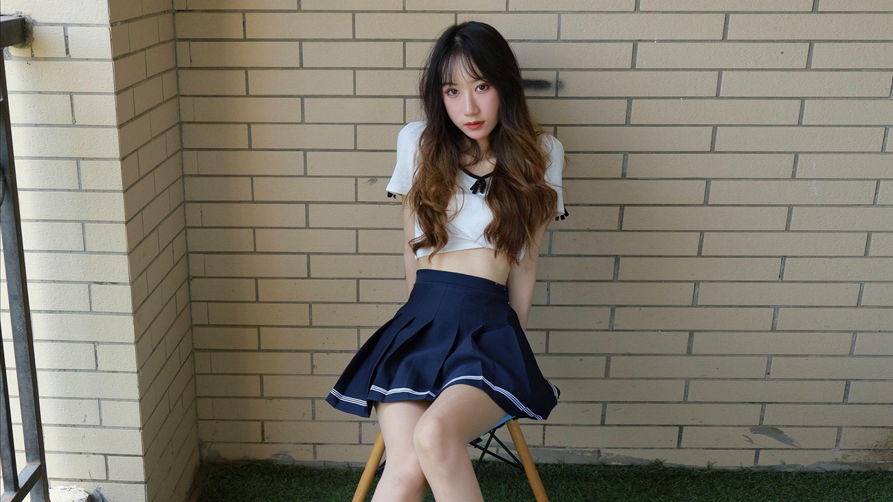 图片[92]-[IESS异思趣向] 2021.06.05 丝享家 823：怡怡《长腿少女 新人报道》[91P] – 速更版-美库