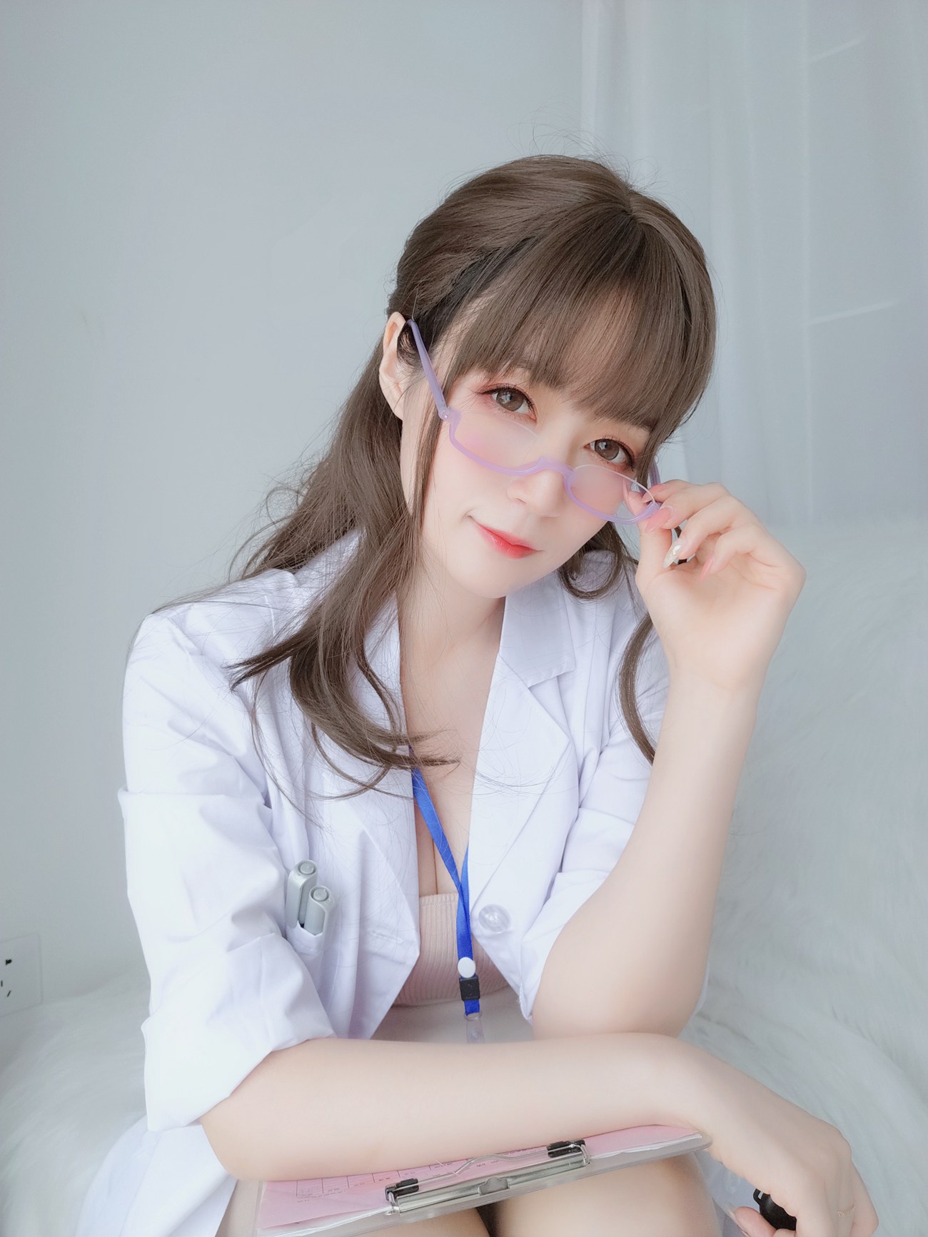 图片[57]-Coser小姐姐 白银81 – 私人医生[137P] – 速更版-美库