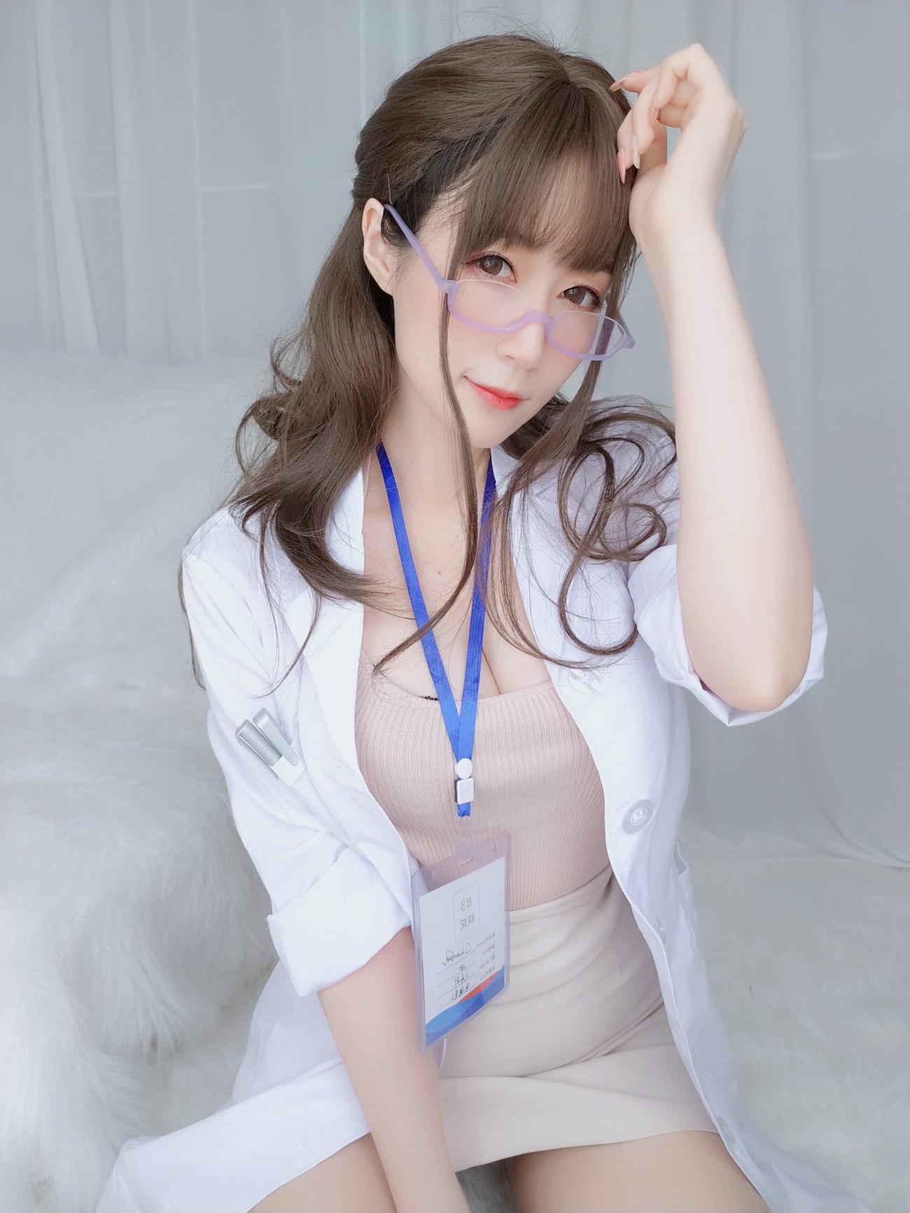 图片[92]-Coser小姐姐 白银81 – 私人医生[137P] – 速更版-美库