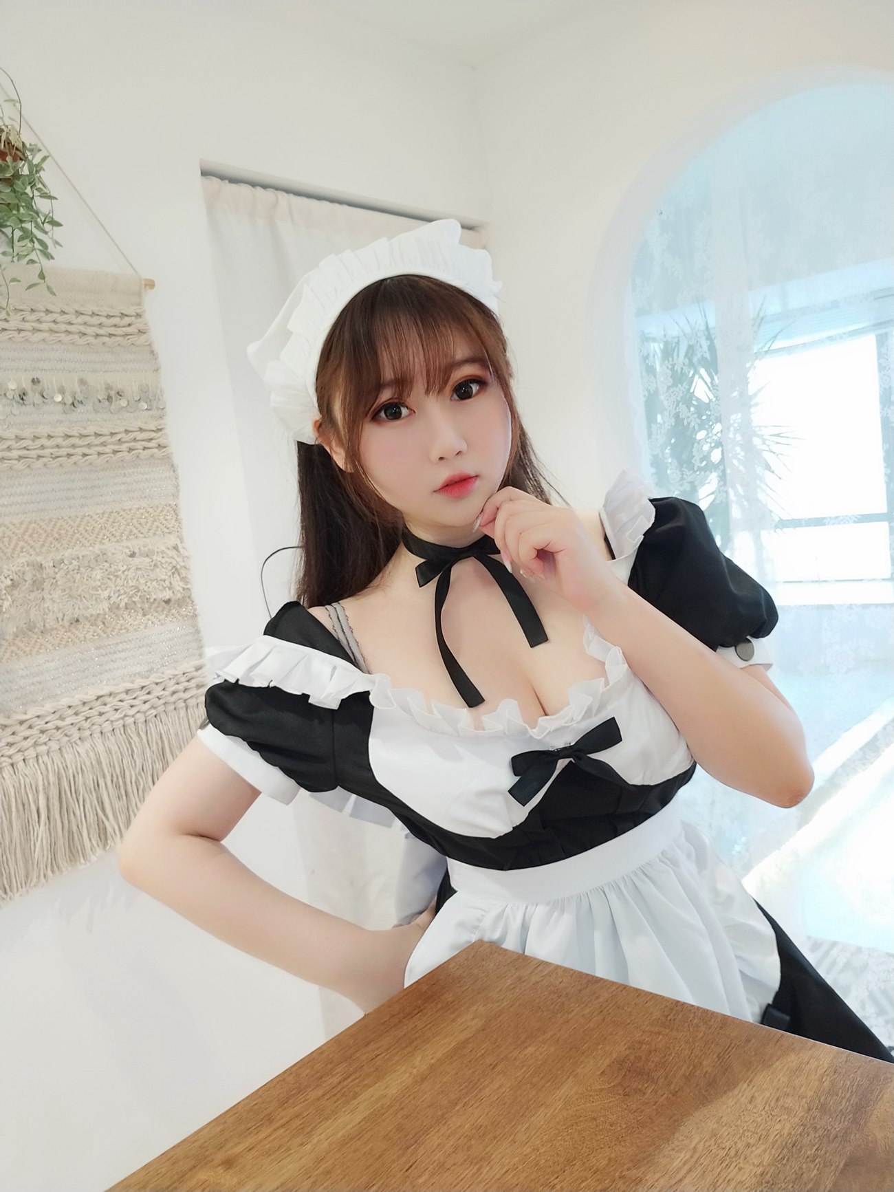 图片[11]-蜜桃少女是依酱呀 – 黑丝女仆2.0[26P] – 速更版-美库