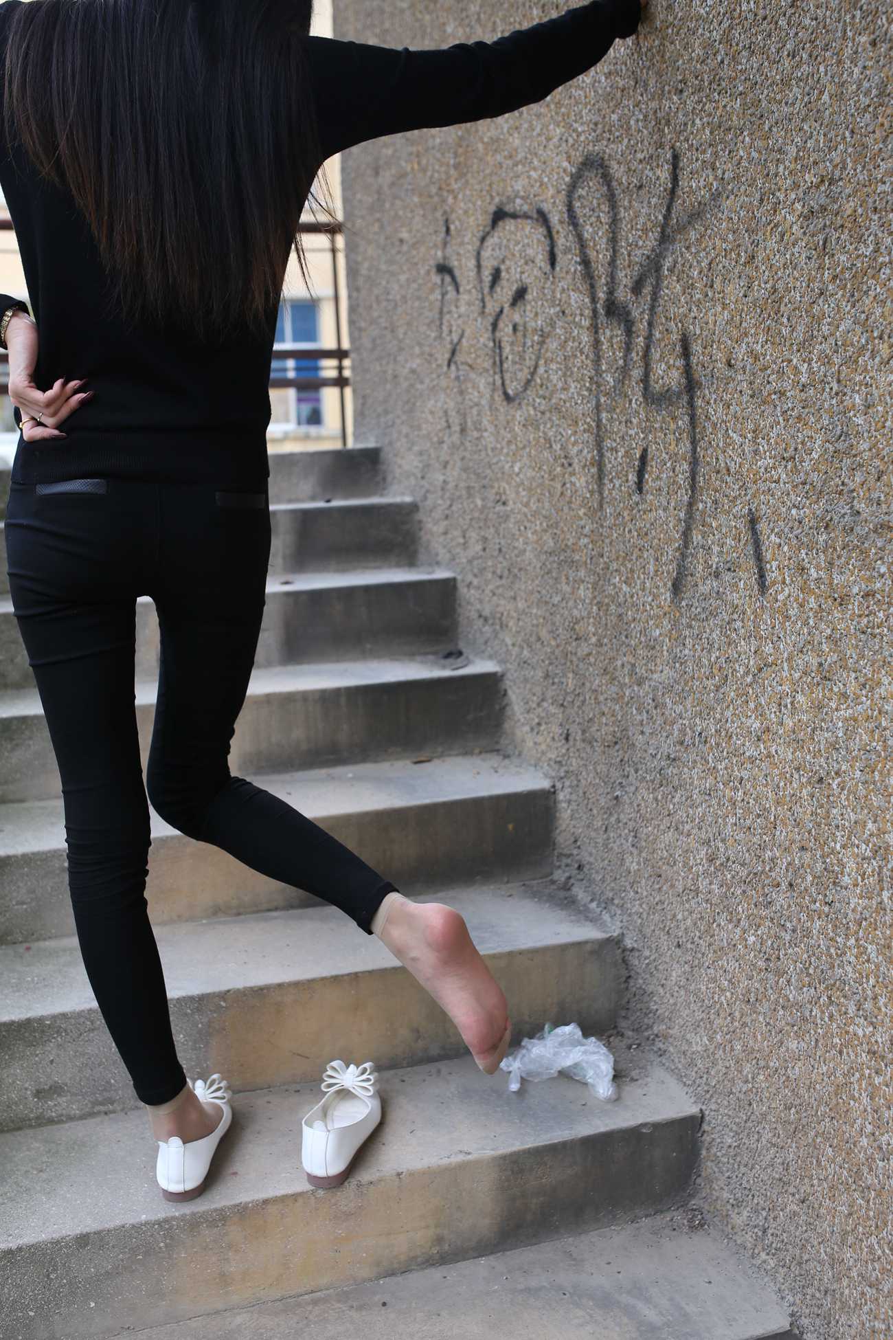 图片[38]-大西瓜爱牙膏-早期作品-S010 黑长裤 [268P] – 速更版-美库