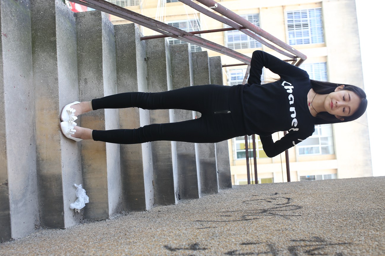 图片[127]-大西瓜爱牙膏-早期作品-S010 黑长裤 [268P] – 速更版-美库