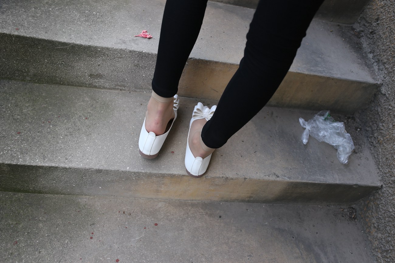 图片[136]-大西瓜爱牙膏-早期作品-S010 黑长裤 [268P] – 速更版-美库