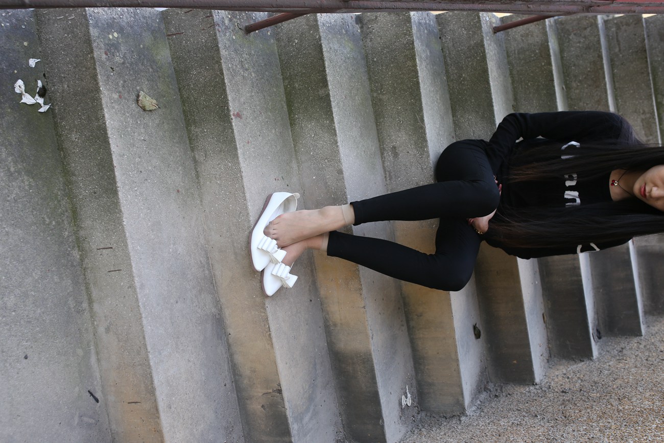 图片[169]-大西瓜爱牙膏-早期作品-S010 黑长裤 [268P] – 速更版-美库