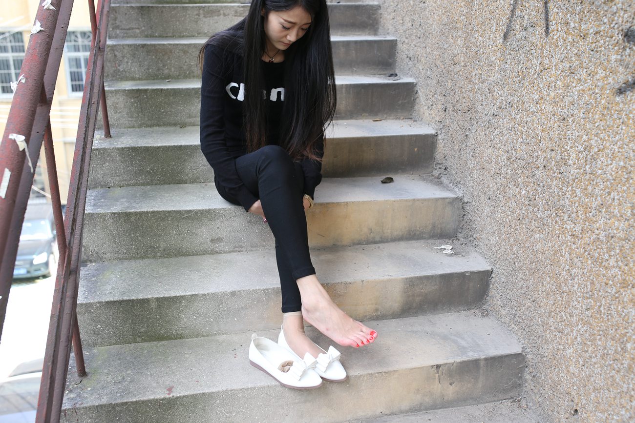 图片[189]-大西瓜爱牙膏-早期作品-S010 黑长裤 [268P] – 速更版-美库