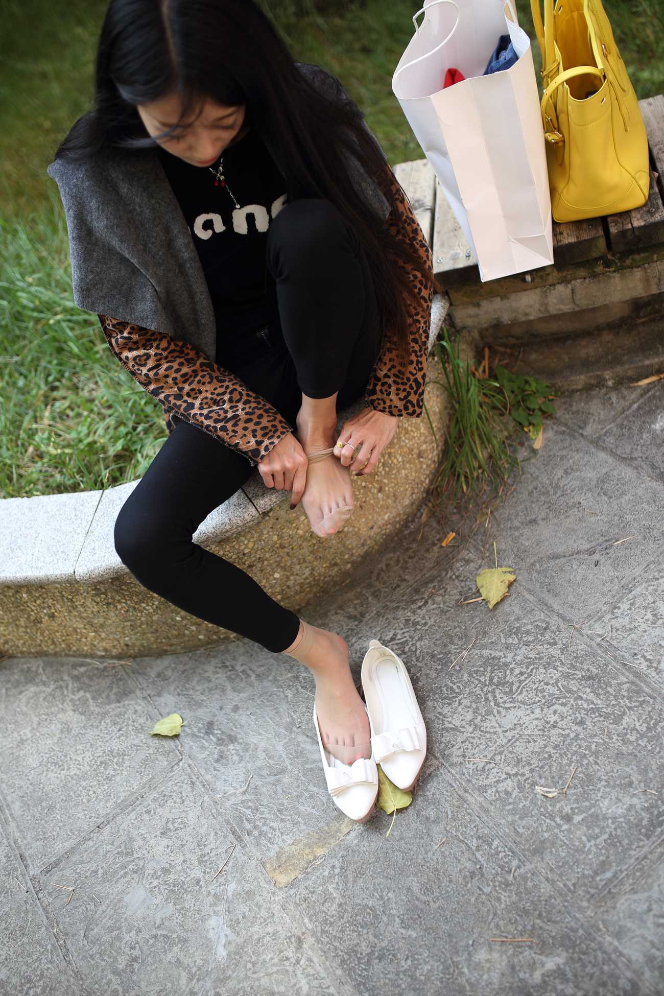 图片[259]-大西瓜爱牙膏-早期作品-S010 黑长裤 [268P] – 速更版-美库